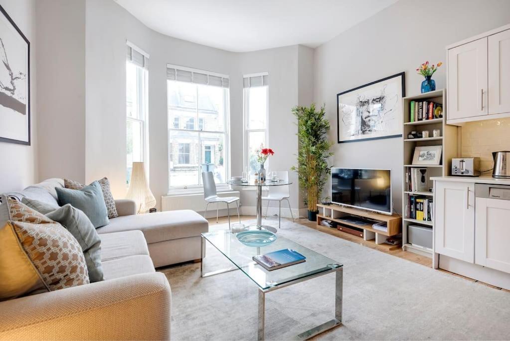 Contemporary Clapham Living Appartement Londen Buitenkant foto